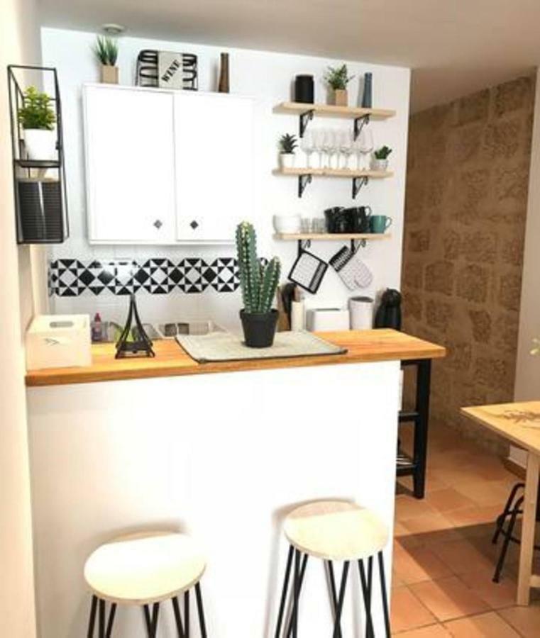Superbe ! Appart T2 - Centre Historique & Tram - Situation Ideale Apartment Montpellier Exterior photo